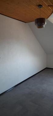 Foto - 3 Zimmer Dachgeschoßwohnung zur Miete in Wallerfangen