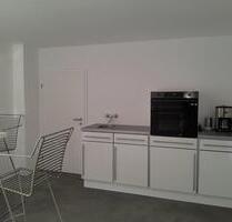 Haus mit Scheune + 2 Garagen & Doppelgarage + Hof & Garten - Hellenhahn-Schellenberg