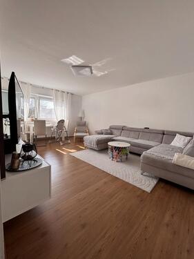Foto - Bezugsfreie 2-Zimmer-Wohnung mit Stellplatz – ruhige Lage am Wald