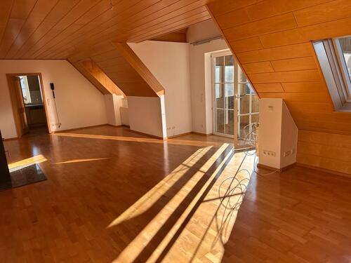 Foto - Freundliche und helle 3,5 Zimmerwohnung mit gehobener Ausstattung