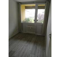 2 Zi. Wohng. m. EBKBalkonFahrstuhl gr. Stellpl.–Tiefgarage - Braunschweig Nordstadt