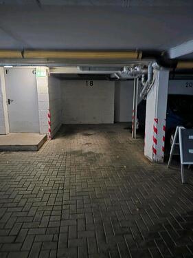 Foto - Tiefgaragenstellplatz Deutschherrenberg 1