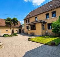 Großes Haus mit 2 Wohneinheiten & Garten nahe Geiseltalsee - Querfurt