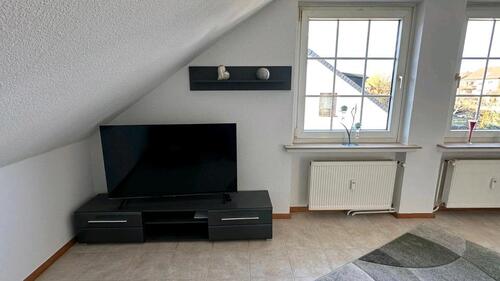 Foto - 2-Zimmer-Single- Wohnung voll möbliert zu vermieten.