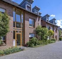 Gemütliche Dachgeschosswohnung mit Schrägen - Aachen Eilendorf