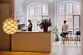 Foto - Coworking Arbeitsplatz mit festem Schreibtisch