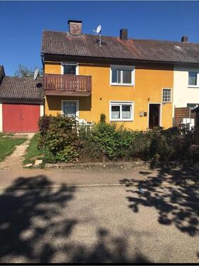Foto - 2-Familienhaus mit Garage in Parsberg zu verkaufen