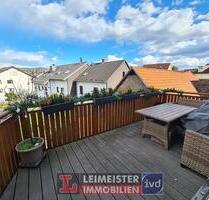 Exklusive 3,5-Zimmer-Dachgeschosswohnung mit Balkon in attraktiver Lage - Aschaffenburg Gailbach