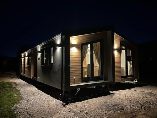 Foto - Zu Vermieten Modernes Mobilheim (BJ 2024) mit Grundstück direkt am Wasser – Neunburg v. Wald