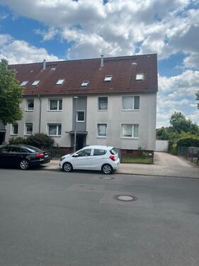 Foto - Voll vermietetes Objekt mit 3 Wohnungen und 2 Garagen