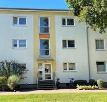 Lichtdurchflutete 4 Zimmer Wohnung mit Balkon in Ammersbek