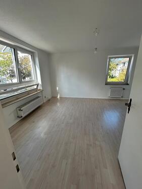 Foto - Drei Zimmer Wohnung in Lörick ab 1.10.2025