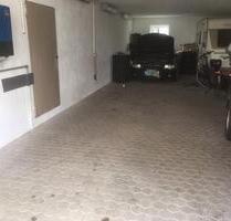 Hallenstellplatz für Pkw kleinen Wohnwagen zu vermieten - Greding