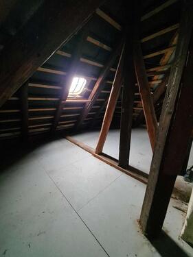 Foto - Groer Dachboden ca. 140 QM in der Nordstadt direkt hinter der Uni zu vermieten!