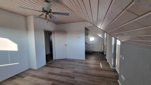 Foto - 2 Zimmer Dachgeschoßwohnung zur Miete in Hasselroth