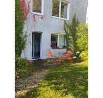 Gemütlich möbliertes 1-Zimmer-Apartment für WE-Heimfahrer, all in - Herzogenaurach