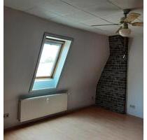 Dachgeschoßwohnung in NienburgSaale - Nienburg (Saale)