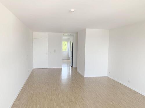 Foto - Moderne, helle 3 Zi-Whg Wohnung mit hochwertiger Einbauküche und großem Balkon in Esslingen