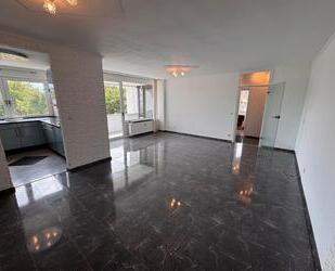 Frisch renovierte 4 Zimmer Wohnung in Mainz zu vermieten