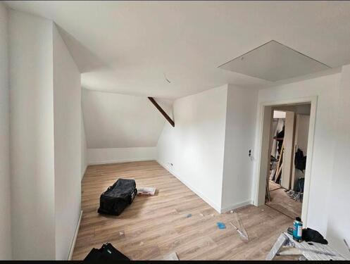Foto - Renovierte Zentrale 2 Zimmer DG Wohnung in Flammersfeld