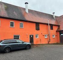 Ehemaliger Bauernhof - 480.000,00&nbsp;EUR Kaufpreis, ca.&nbsp; 120,00&nbsp;m&sup2; in Roßtal (PLZ: 90574)