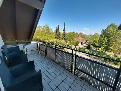 Foto - Neu renovierte 2-Zimmer-DG- Wohnung mit schöner Aussicht