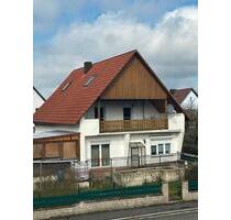 Großzügiges EFH mit Pool, 2 Garagen & 731 m² Grundstück - Hahnbach