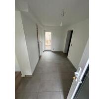 Mietwohnung - 1.100,00&nbsp;EUR Kaltmiete, ca.&nbsp; 85,00&nbsp;m&sup2; in Husum (PLZ: 25813)