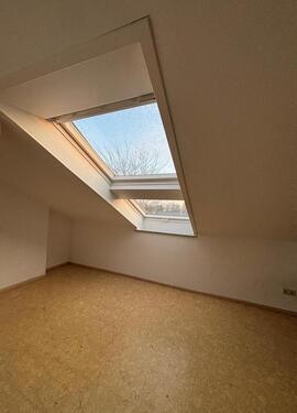 Foto - 2 Zimmer Dachgeschoßwohnung zur Miete in Gärtringen