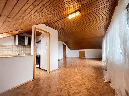 Foto - Etagenwohnung zur Miete in Gomaringen