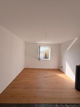 Foto - Frisch sanierte 3-Zimmer-Wohnung im 2. OG in Neustadt Kernstadt