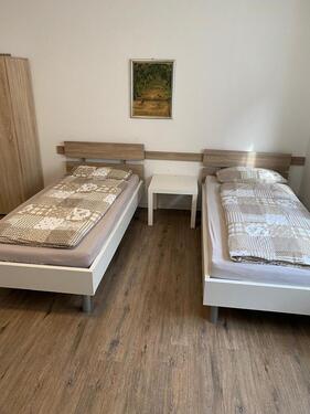 Foto - Monteurs Zimmer Wohnungen - 30,00&nbsp;EUR Kaltmiete, ca.&nbsp; 100,00&nbsp;m&sup2;