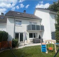 Gepflegtes Reihenmittelhaus in Bad Oeynhausen-Rehme zu verm.
