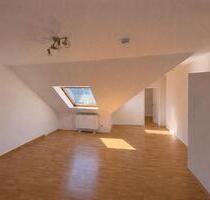 Zentral gelegene, frisch renovierte 4-Zimmer-Wohnung - Rinteln