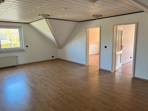 Foto - Vierzimmerwohnung - 890,00&nbsp;EUR Kaltmiete, ca.&nbsp; 106,50&nbsp;m&sup2;