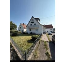 1050 Euro Wohnung in EG - 1.050,00&nbsp;EUR Kaltmiete, ca.&nbsp; 85,00&nbsp;m&sup2; in Burgrieden (PLZ: 88483)