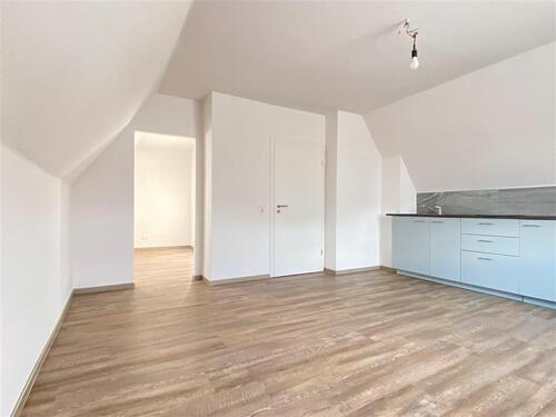 Foto - Renovierte 1,5 Zimmer Wohnung mit Einbauküche