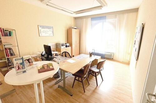 Foto - Repräsentative GEWERBEEINHEIT 1A-Lage in der Fußgängerzone