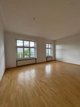 Foto - Attraktive, großzügige 3,5-Zimmer-Wohnung in 39112 Magdeburg