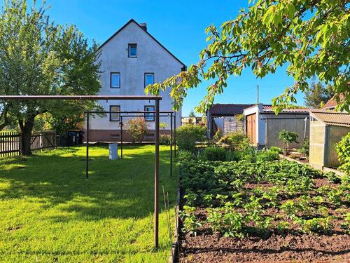 Foto - Einfamilienhaus in ländlicher Gegend.
