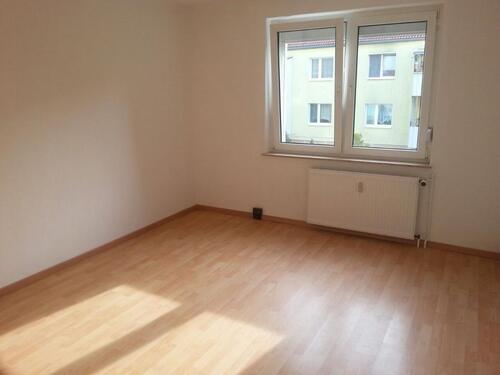 Foto - Helle 3 Zimmerwohnung - 610,00&nbsp;EUR Kaltmiete, ca.&nbsp; 65,00&nbsp;m&sup2;