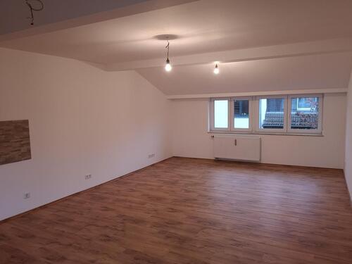 Foto - 2.5 Zimmer Dachgeschoßwohnung zur Miete in Leverkusen