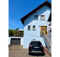 Einfamilienhaus mit Einliegerwohnung - Weiskirchen