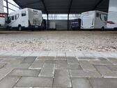 Foto - Bieten Stellplätze für Boote Wohnwagen Wohnmobile Motorräder