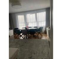 3-Zi.Wohnung, mit Ausblick & Balkon,modernisiert, provisionsfrei - Nauheim