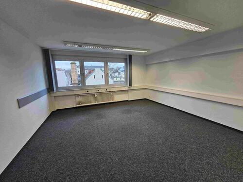 Foto - Provisionsfreie & Helle Bürofläche 