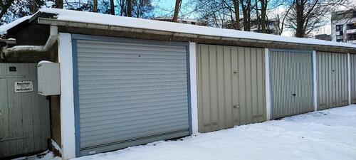 Foto - Parkplatz Garage bei Amtsgericht Landgericht in 09120 Chemnitz