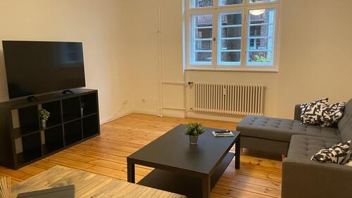 Foto - Vollmöblierte Wohnung in Berlin-Neukölln