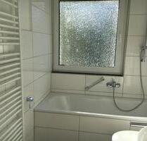 *** Modernisierte 3-Zi-Wohnung in beliebter Lage von Essen - Holsterhausen ***