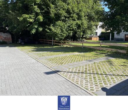 Foto - Bischofswerda! Wir bieten Ihnen freie Außenstellplätze für Ihren Pkw!